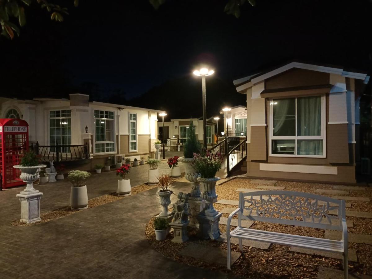 Khaoyaitriplefive Bed & Breakfast Ban Thung Sawang Ngoại thất bức ảnh