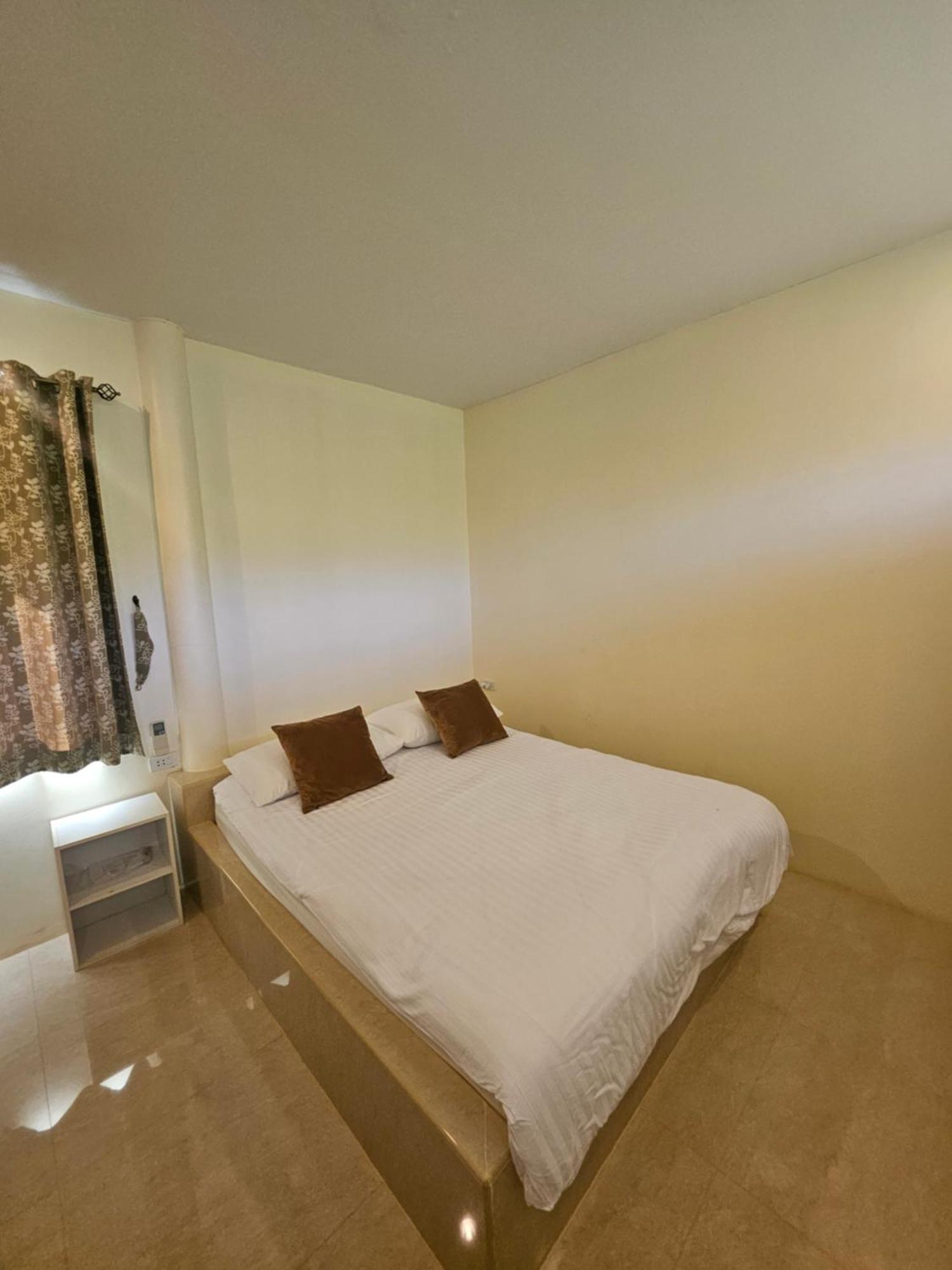 Khaoyaitriplefive Bed & Breakfast Ban Thung Sawang Ngoại thất bức ảnh